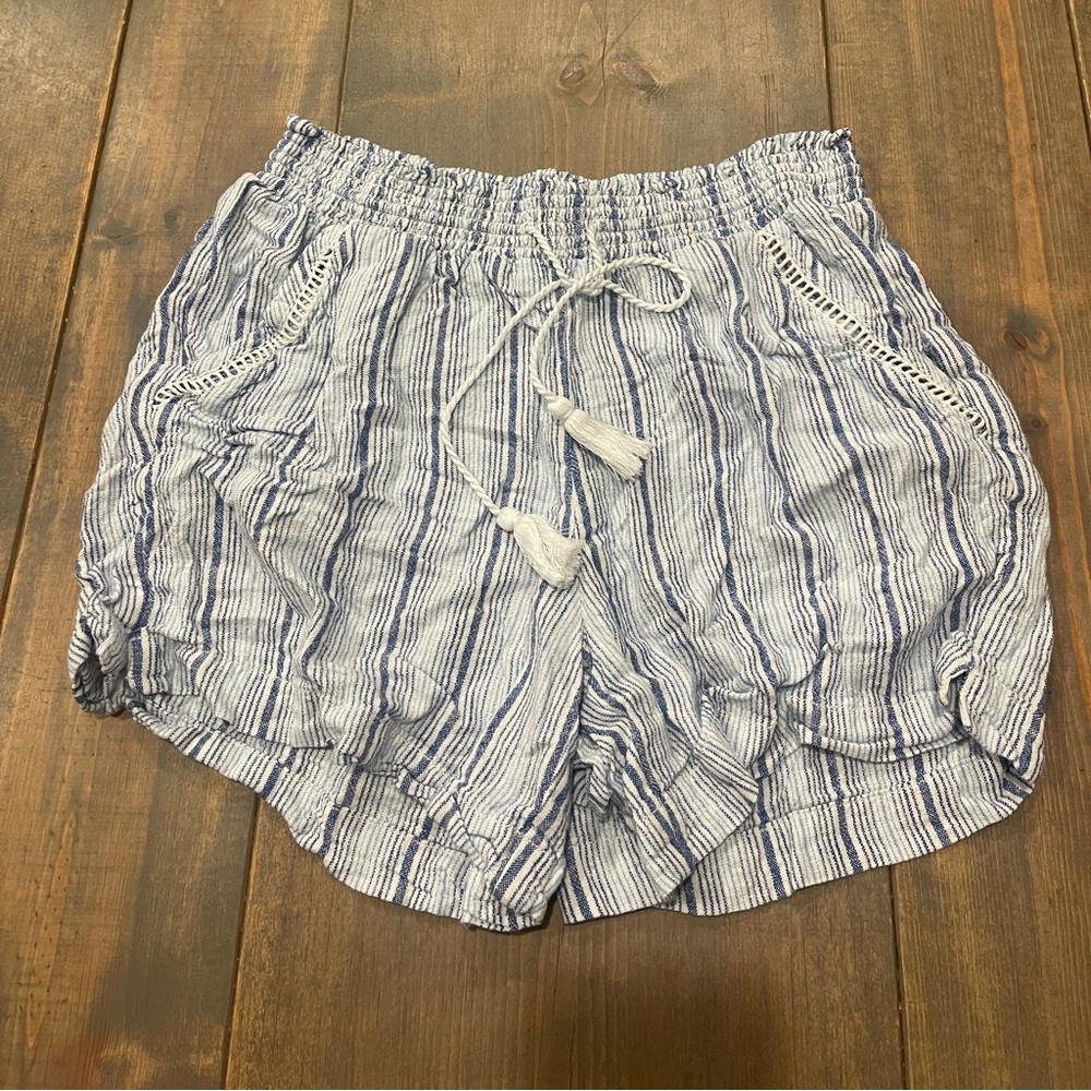 BRIGGS Women’s Linen Blend Blue White Striped Shorts Elastic Waist Side Pocket M